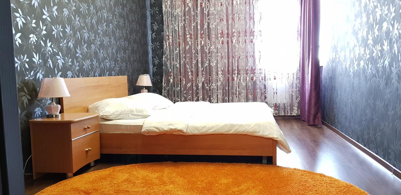 Apartment Lazurniy Astana Ngoại thất bức ảnh